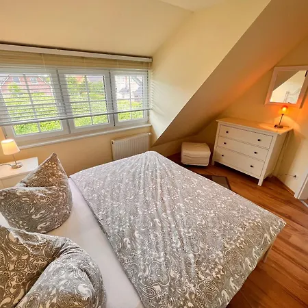 Hotell Anna - Rechte Seite *